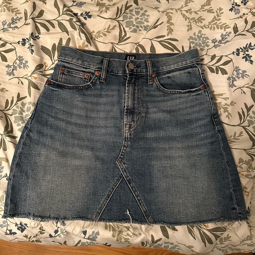 Gap mini denim skirt